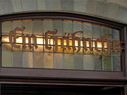 Foto: Em H&amp;auml;hnche