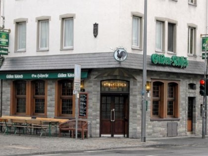 Foto: Em H&amp;auml;hnche